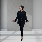 Siyah Otriş Taş Düğme Detaylı Takım