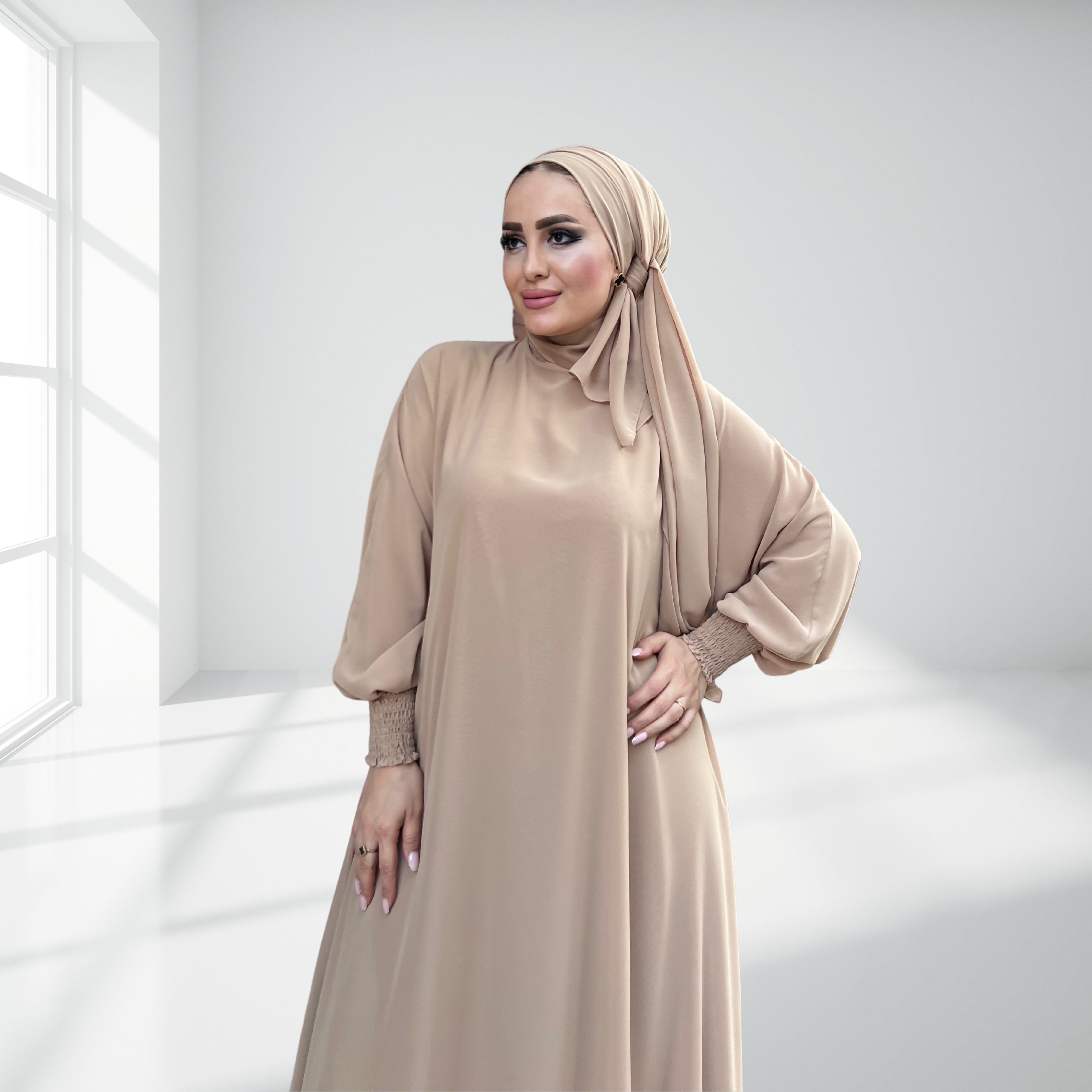 Krem Çift Kat Şifon Şallı Elbise