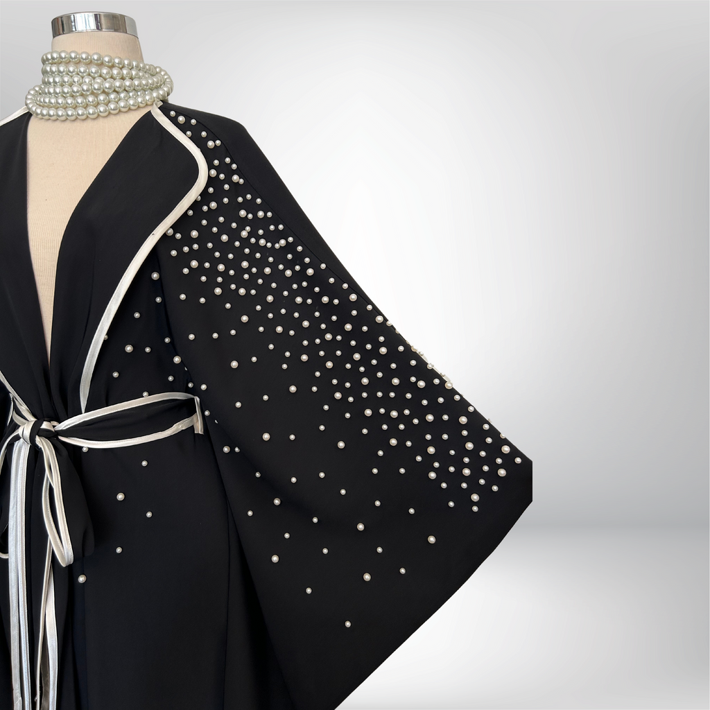 Beyaz İnci Detaylı Kap