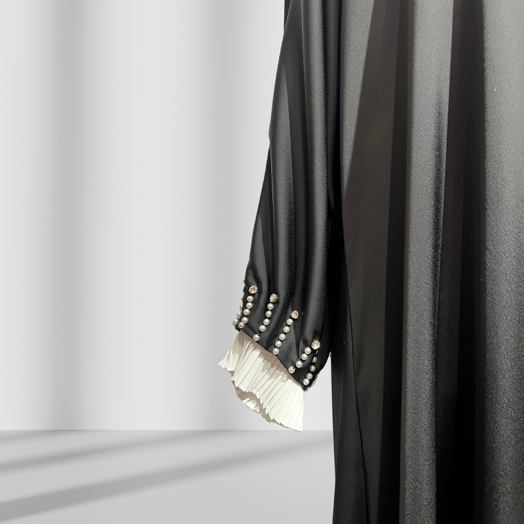 İnci Detaylı Siyah Ferace