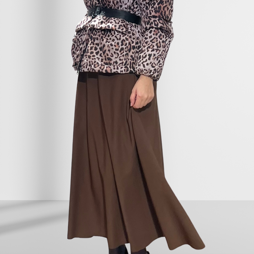 Kahverengi Pileli Etek