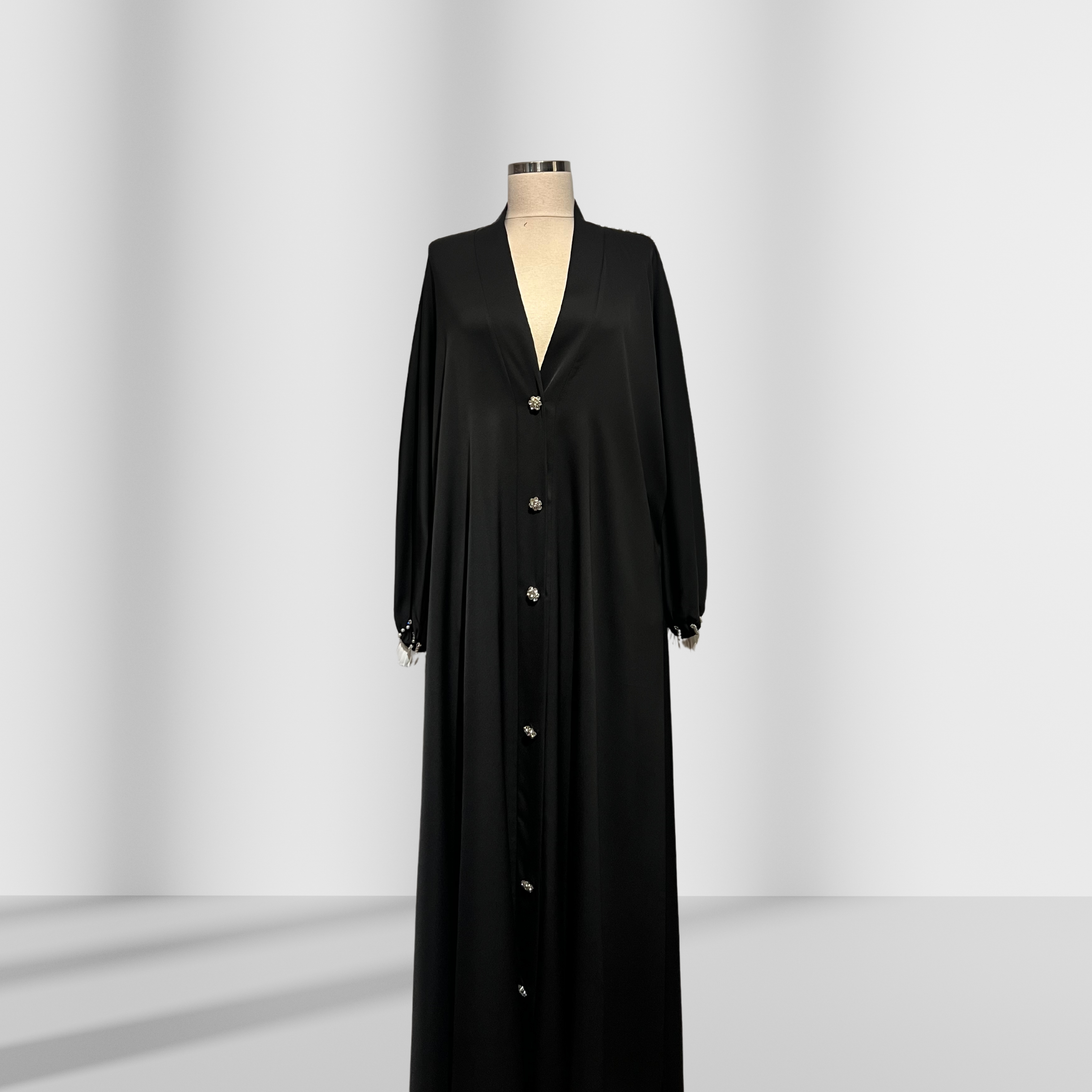 Düğme Detaylı Siyah Ferace