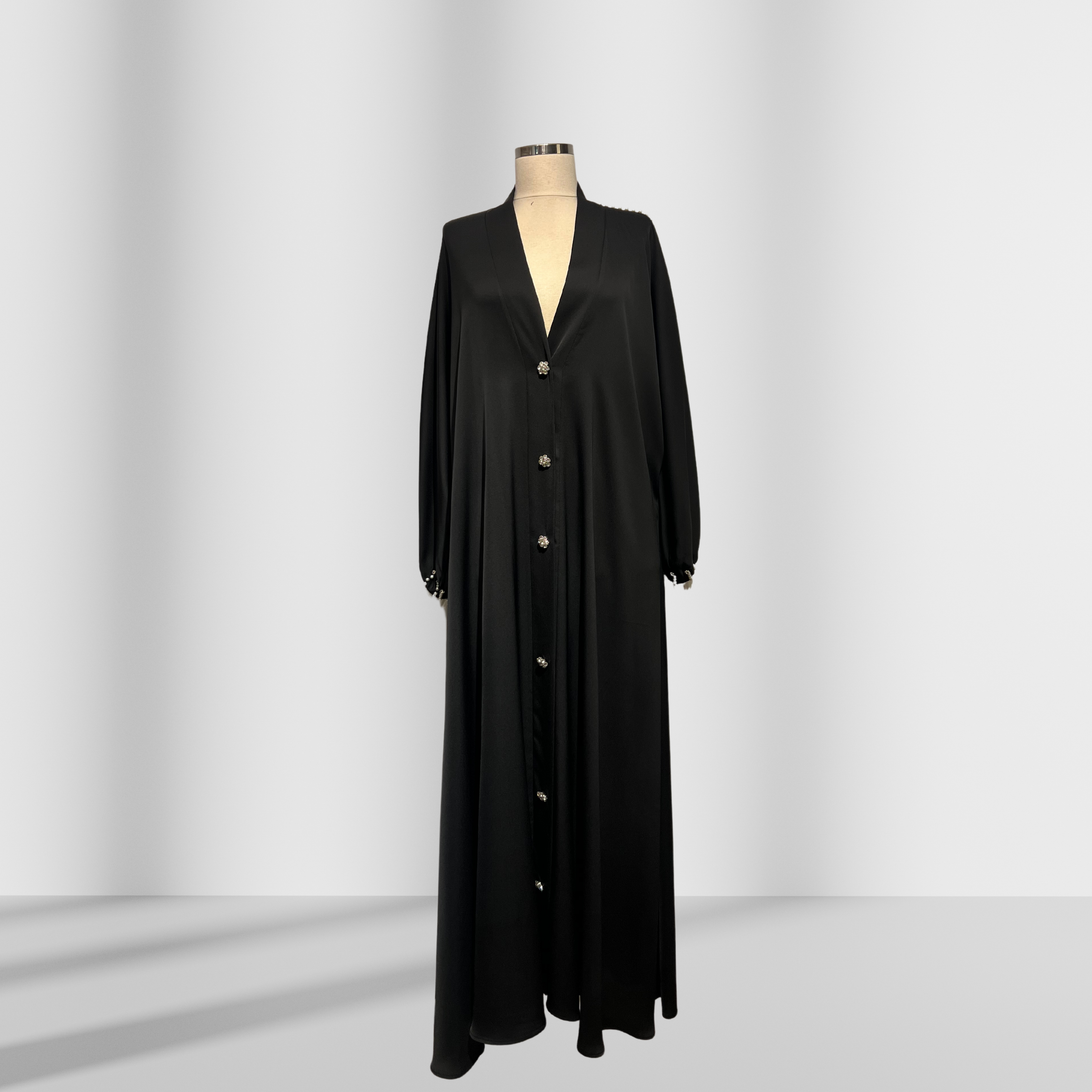 Düğme Detaylı Siyah Ferace