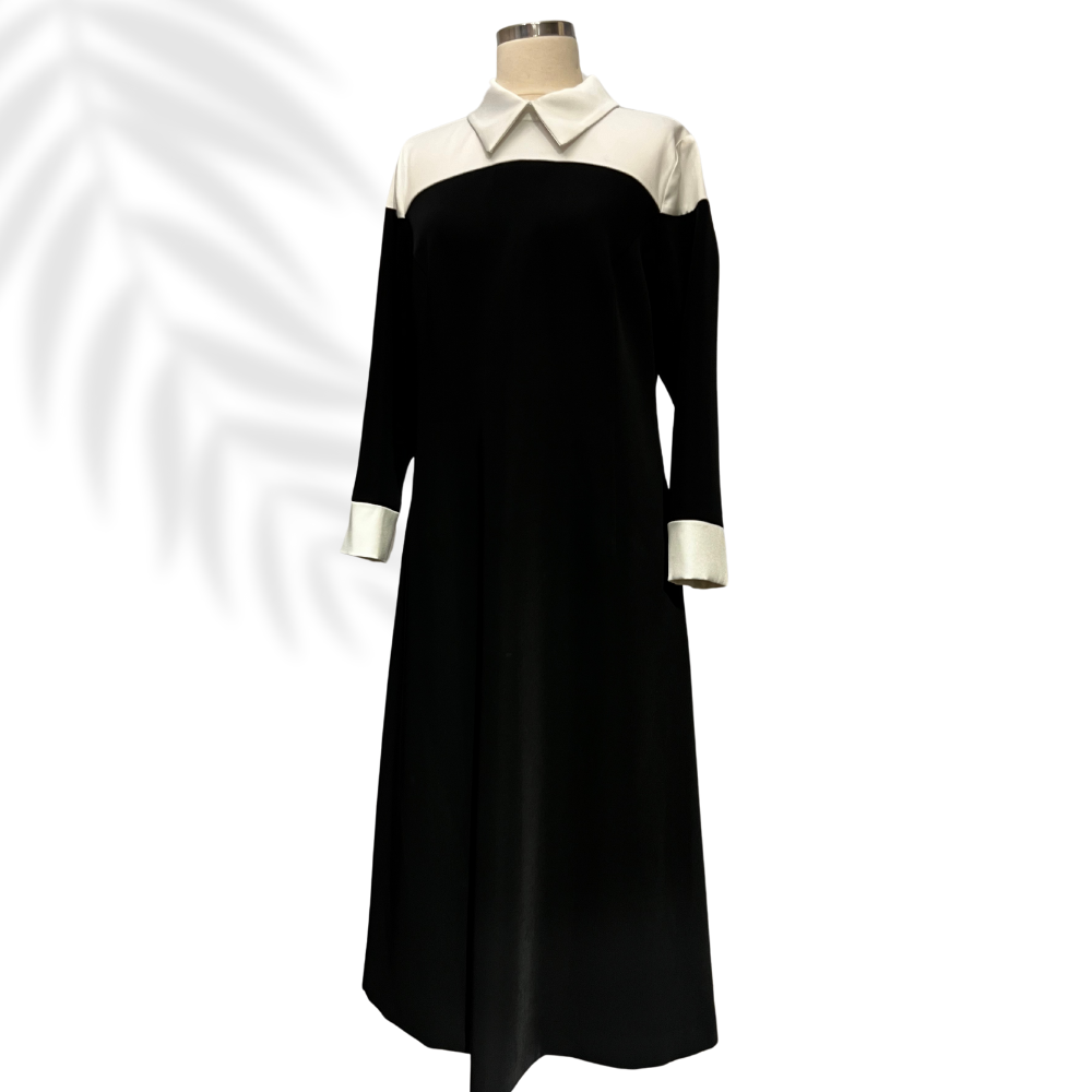 Beyaz Yaka Detaylı Uzun Elbise