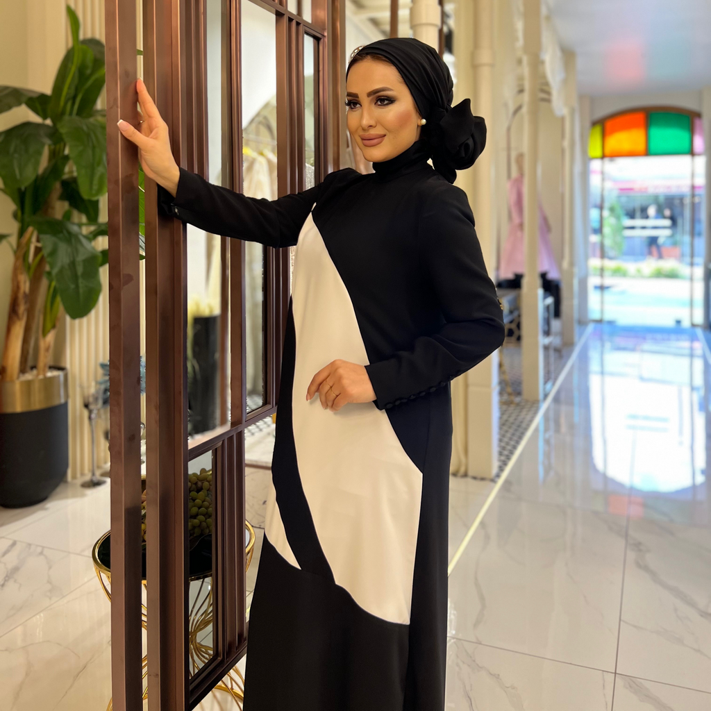 Siyah Beyaz Şeritli Elbise