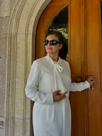 Gül Detaylı Pelerinli Tulum