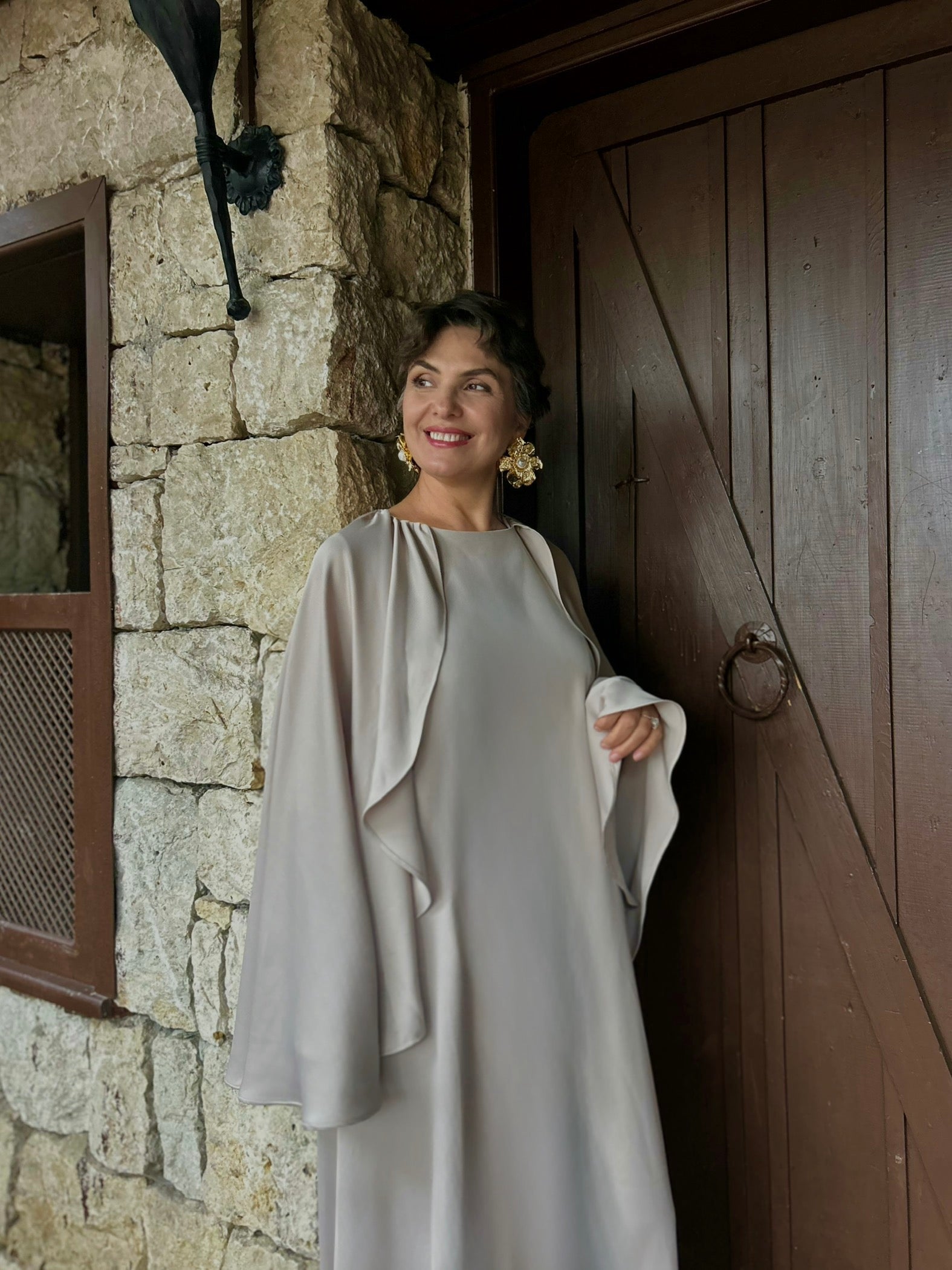 Pelerin Detaylı Elbise