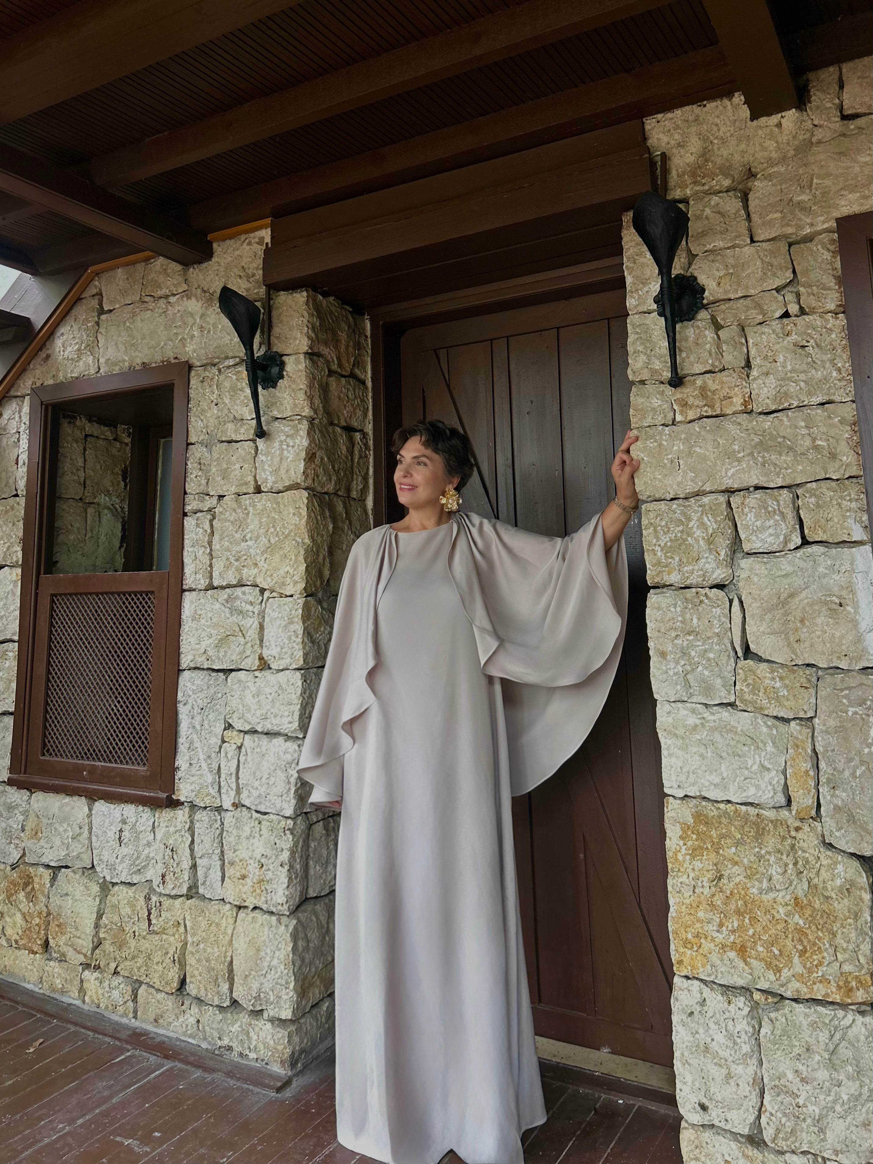 Pelerin Detaylı Elbise