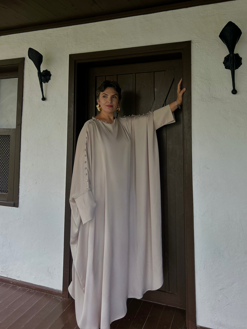 Düğme Detaylı Yarasa Kol Elbise