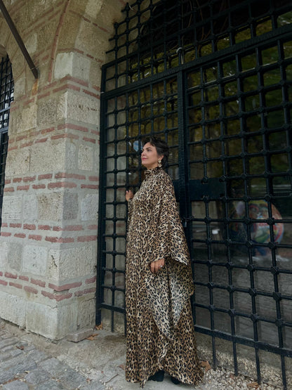 Leopar Yarasa Kol Elbise